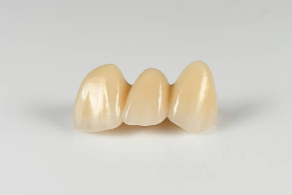 Porcelain zirconia
